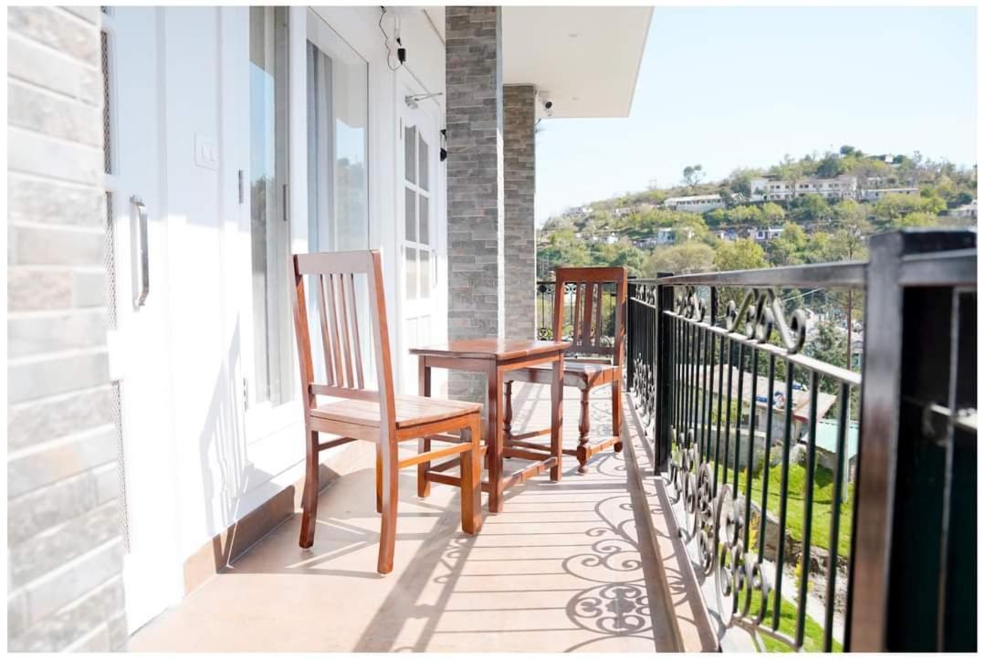 The Periwinkle Homestay Bhīm Tāl Exteriér fotografie