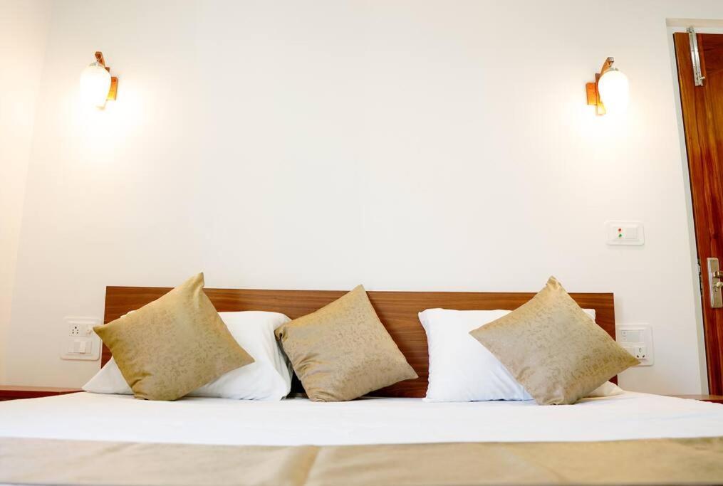 The Periwinkle Homestay Bhīm Tāl Exteriér fotografie