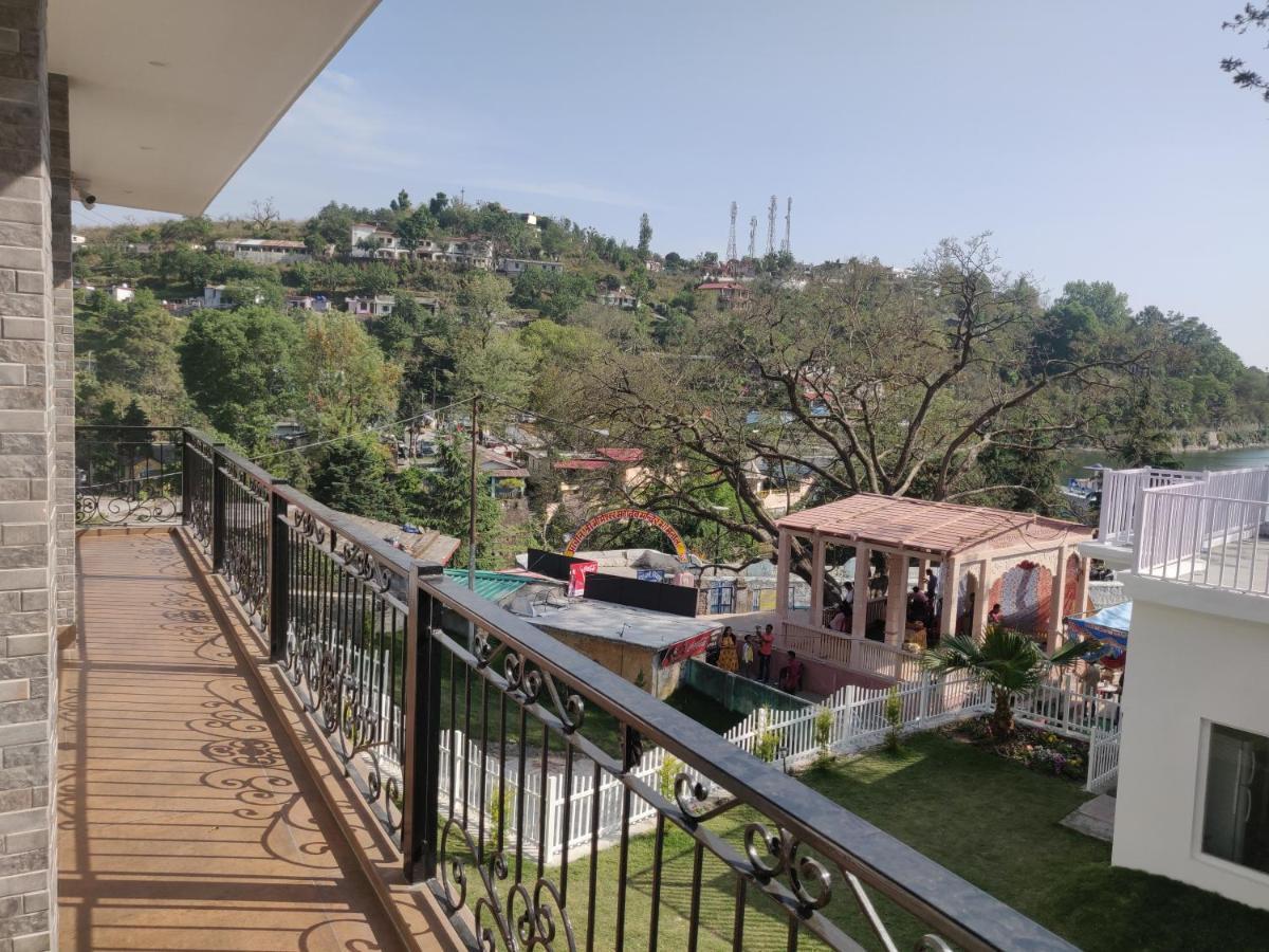 The Periwinkle Homestay Bhīm Tāl Exteriér fotografie