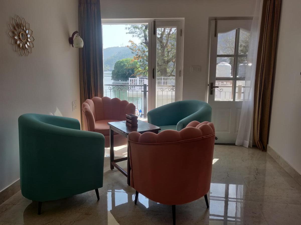 The Periwinkle Homestay Bhīm Tāl Exteriér fotografie