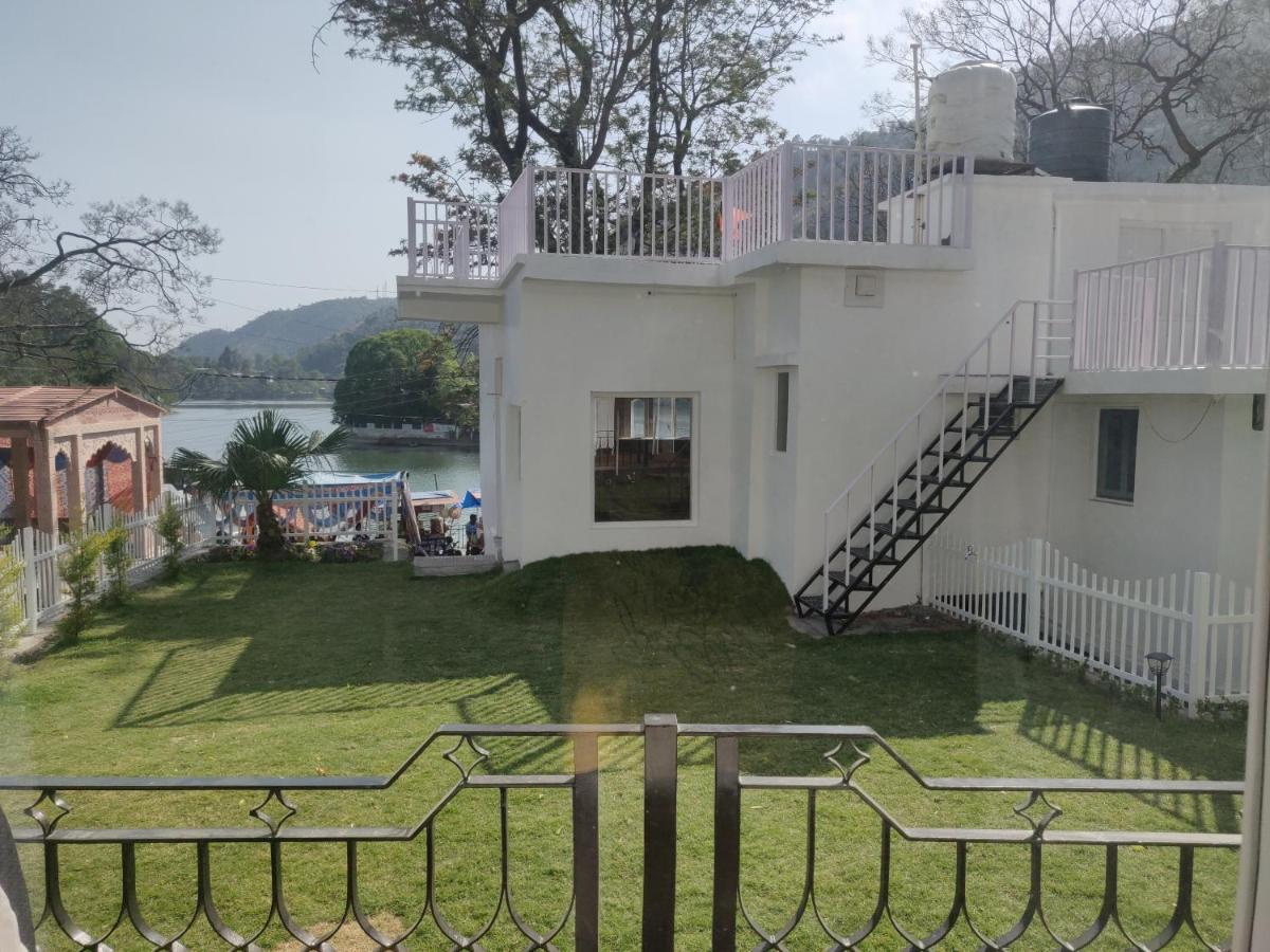 The Periwinkle Homestay Bhīm Tāl Exteriér fotografie