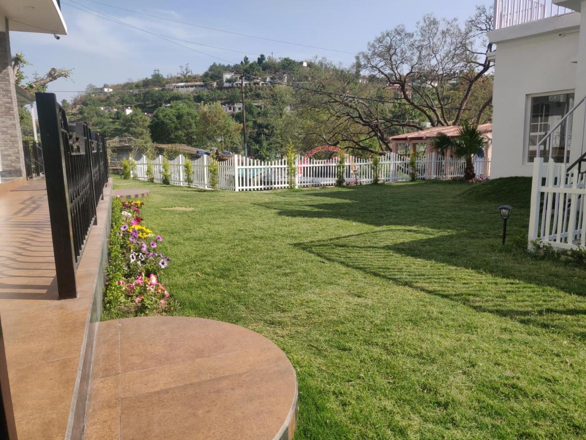The Periwinkle Homestay Bhīm Tāl Exteriér fotografie