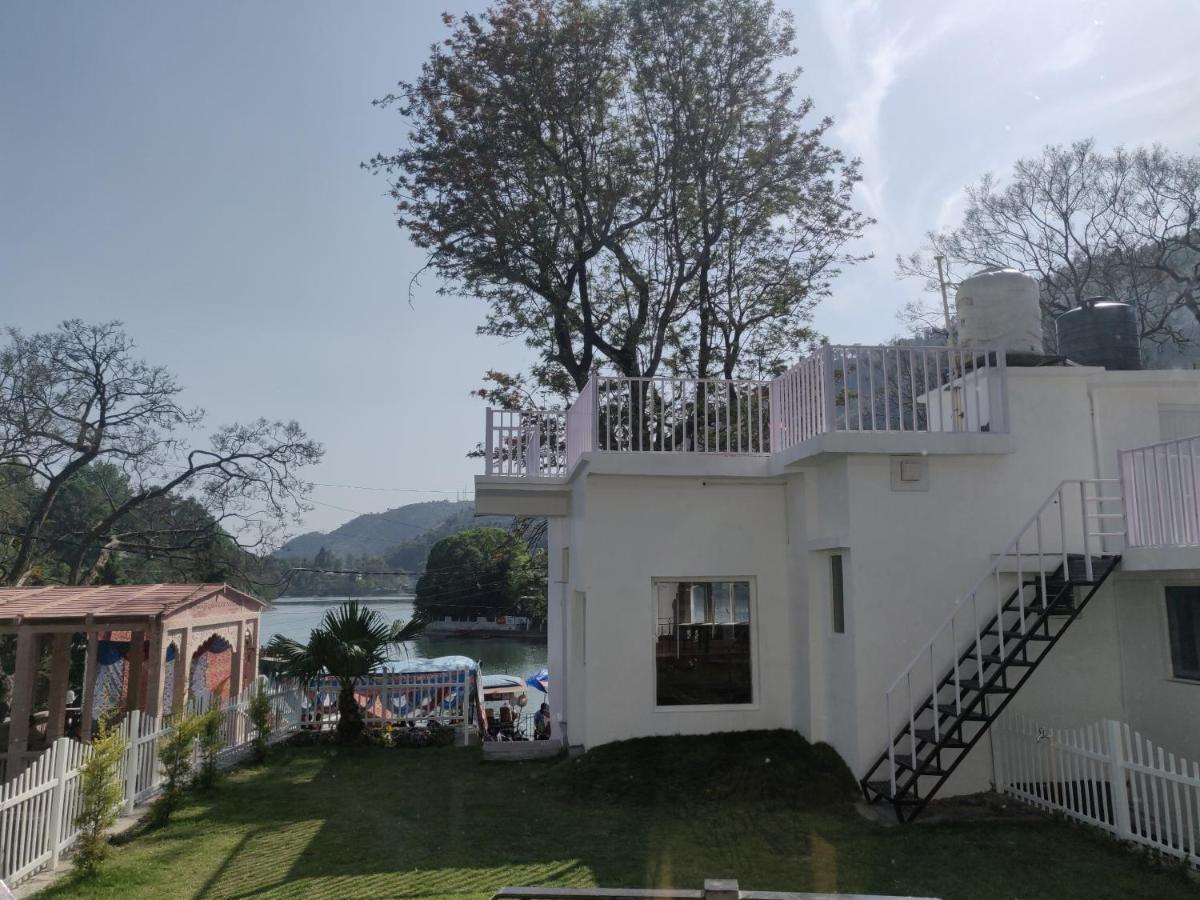 The Periwinkle Homestay Bhīm Tāl Exteriér fotografie